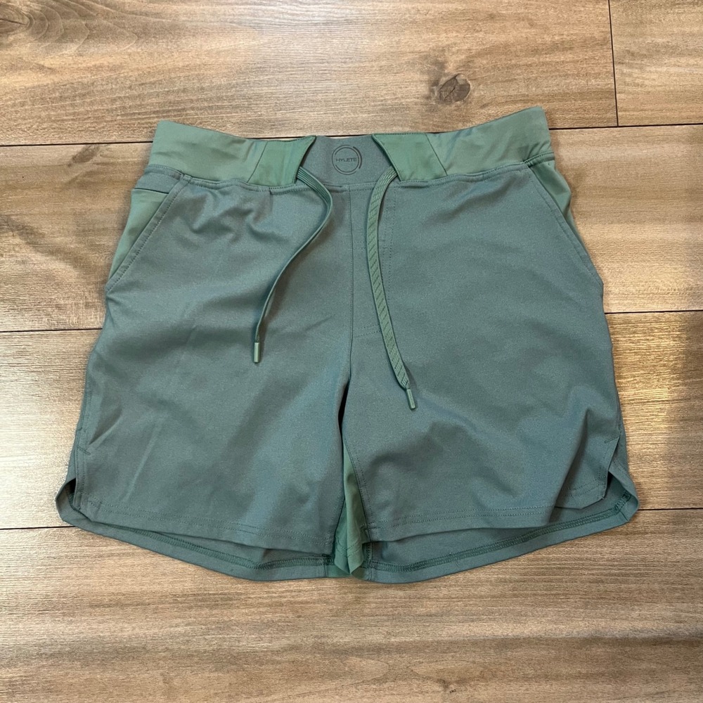 Hylete Mens Quad Cut Training Shorts Sage Green Medium Gym Athletic Bin M-65